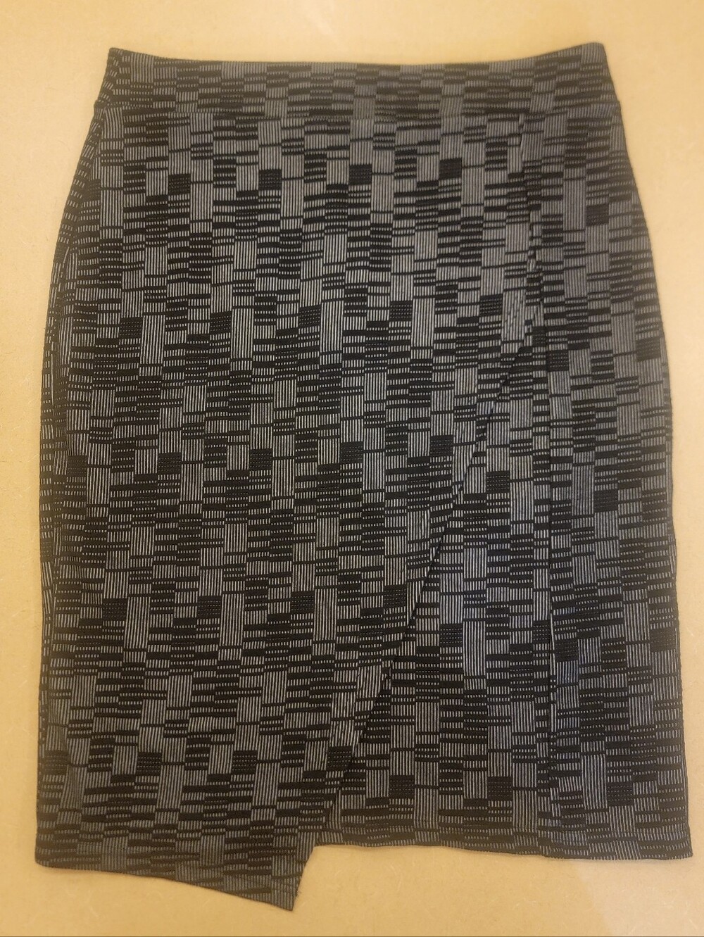 Maeve by Anthropologie Black Gray Geometric Faux Wrap Pencil Skirt L